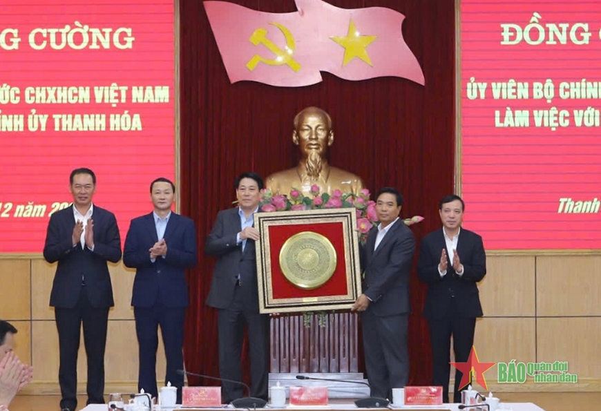 Chủ tịch nước Lương Cường làm việc với Ban Thường vụ Tỉnh ủy Thanh Hóa