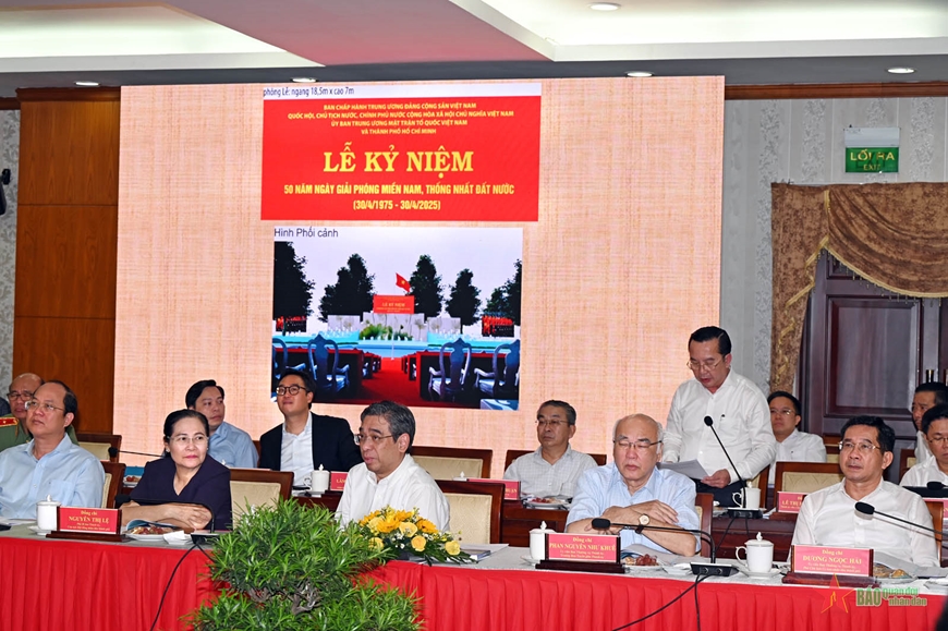 Ban chỉ đạo Trung ương và Bộ Quốc phòng làm việc với TP Hồ Chí Minh về kỷ niệm 50 năm Ngày giải phóng miền Nam