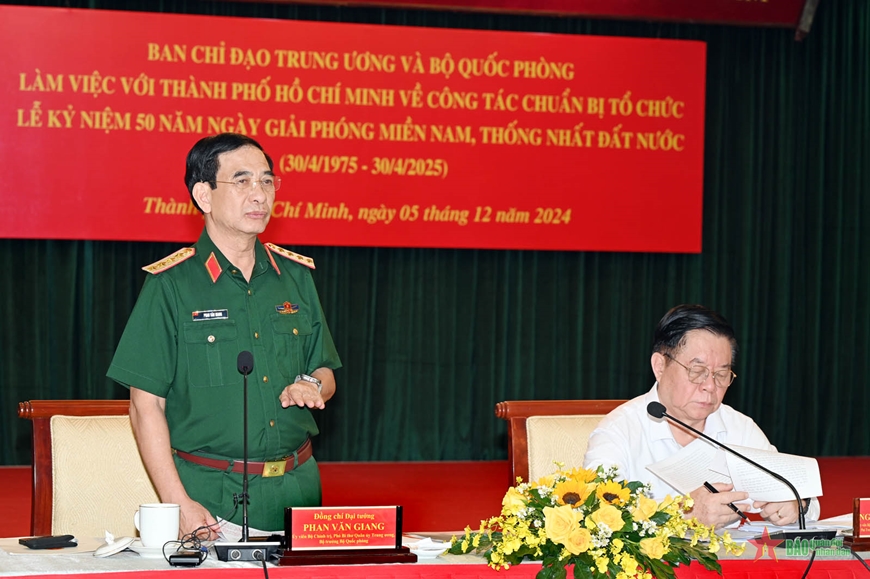Ban chỉ đạo Trung ương và Bộ Quốc phòng làm việc với TP Hồ Chí Minh về kỷ niệm 50 năm Ngày giải phóng miền Nam