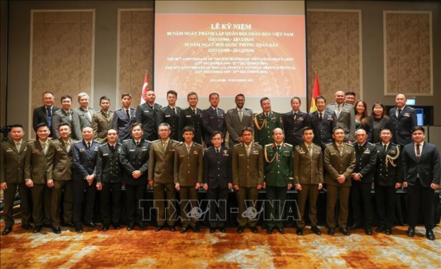 Hợp tác quốc phòng Việt Nam-Singapore đang phát triển toàn diện