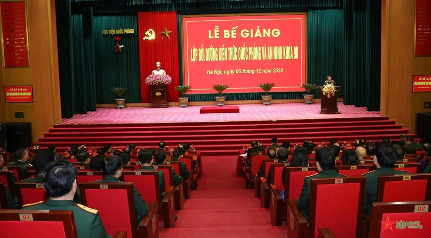 Học viện Quốc phòng bế giảng lớp bồi dưỡng kiến thức quốc phòng, an ninh khóa 98