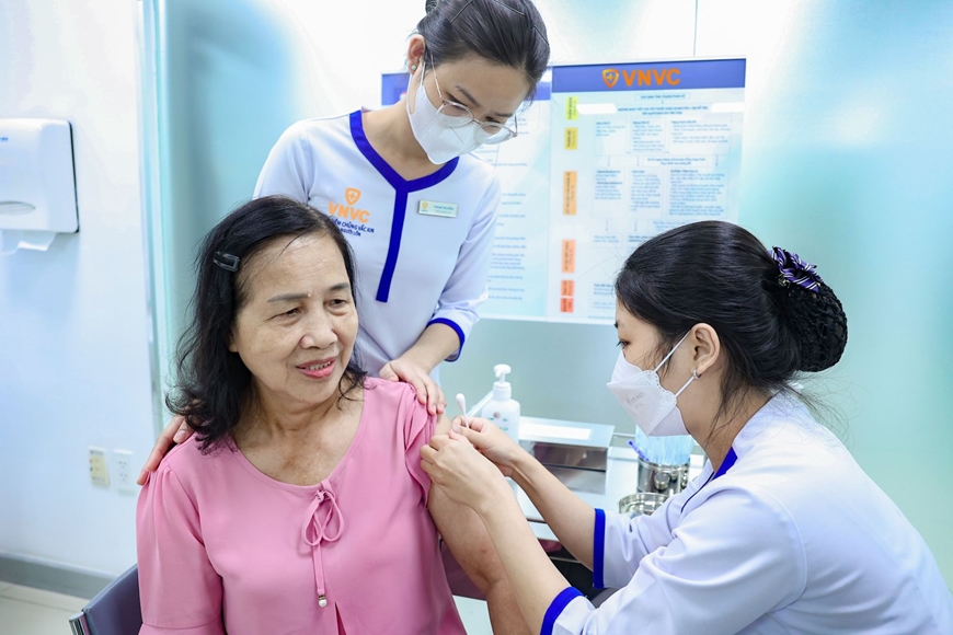 Sốt xuất huyết đang diễn biến phức tạp