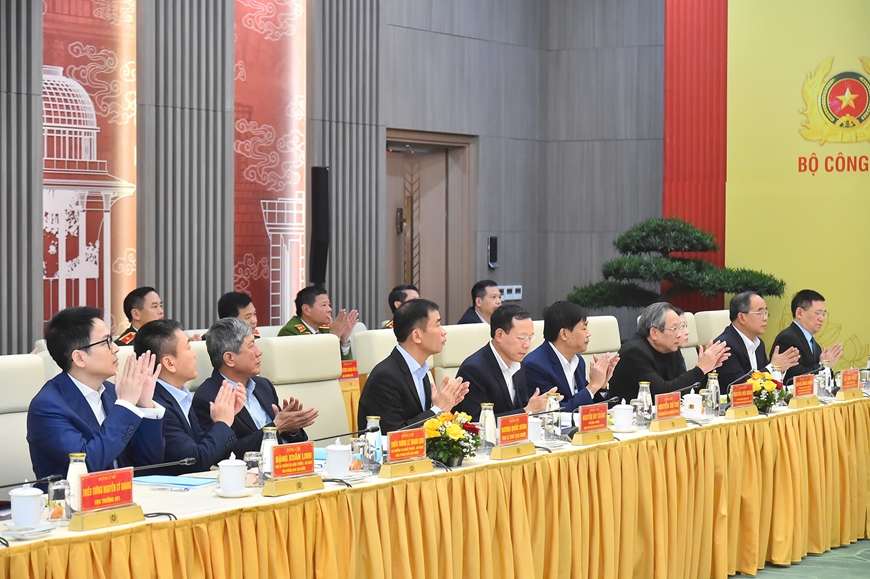 Chủ tịch nước Lương Cường thăm và làm việc với Bộ Công an