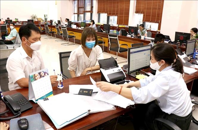 Công điện của Thủ tướng Chính phủ về cắt giảm, đơn giản hóa thủ tục hành chính