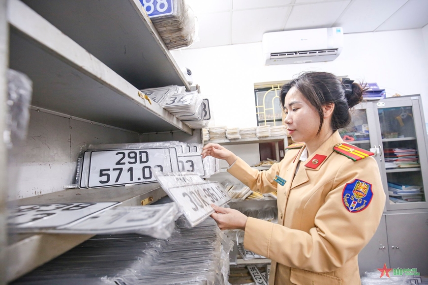 Hết hạn giảm lệ phí trước bạ, thủ tục đăng ký xe ô tô ngày càng được cải thiện