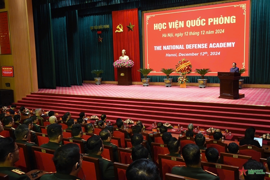 Thủ tướng Chính phủ Phạm Minh Chính thăm và nói chuyện tại Học viện Quốc phòng