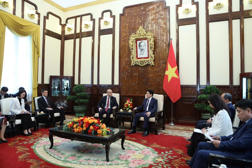 Chủ tịch nước Lương Cường tiếp Đại sứ Algeria đến chào từ biệt kết thúc nhiệm kỳ