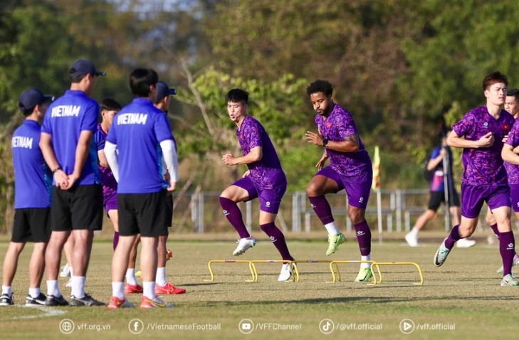 Bình luận: Bệ phóng tiến vào bán kết