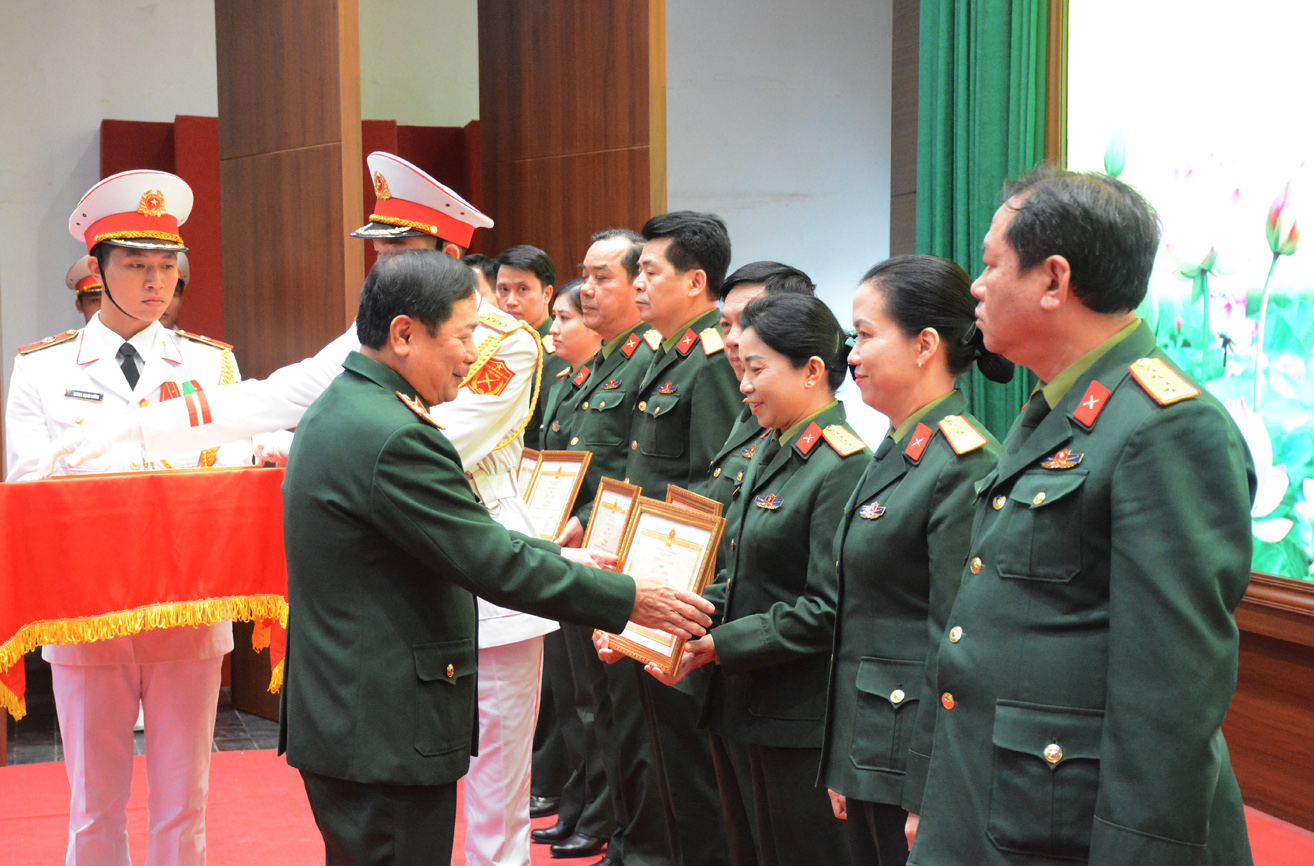 Đổi mới hình thức, phương pháp truyền thông, giáo dục về dân số, gia đình và trẻ em