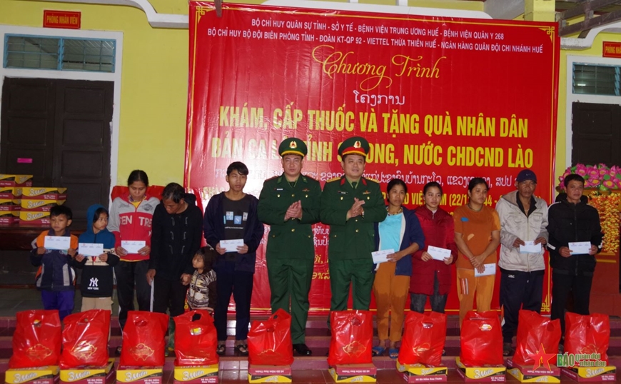 Nhiều hoạt động thiết thực trên tuyến biên giới Việt - Lào