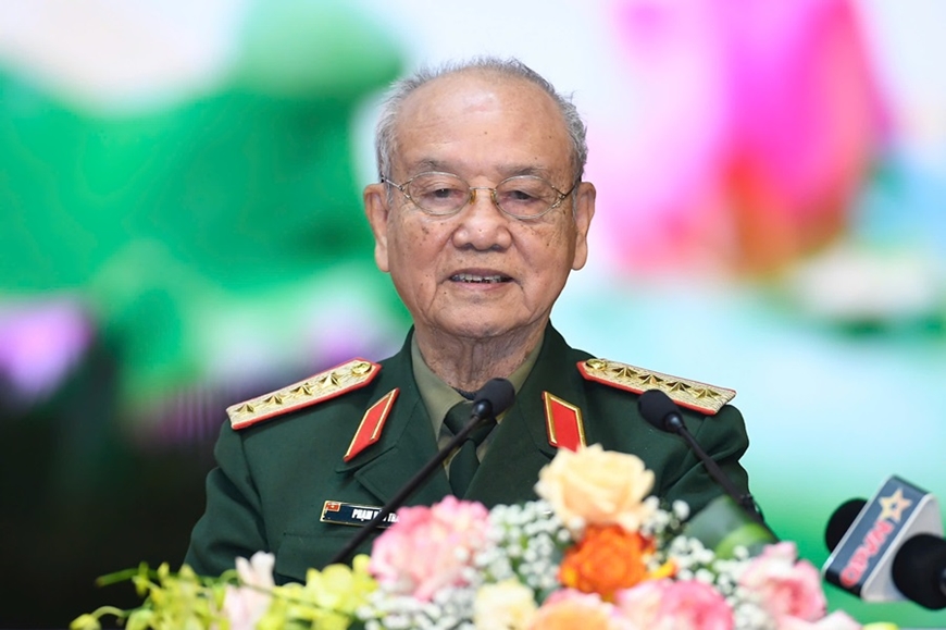 Đại tướng PHẠM VĂN TRÀ. 