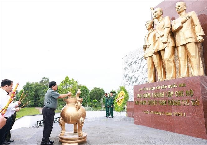 Thủ tướng Phạm Minh Chính tiếp xúc cử tri sau Kỳ họp thứ tám, Quốc hội khóa XV
