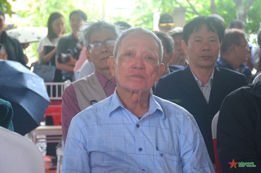 Cha tôi - Thiếu tướng Hà Vi Tùng