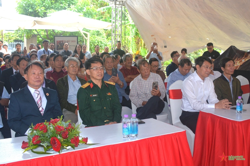 Cha tôi - Thiếu tướng Hà Vi Tùng