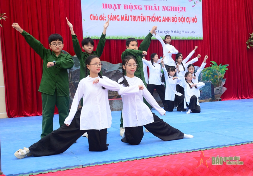 Điện Biên: Mít tinh kết hợp hoạt động trải nghiệm kỷ niệm 80 năm Ngày thành lập Quân đội nhân dân