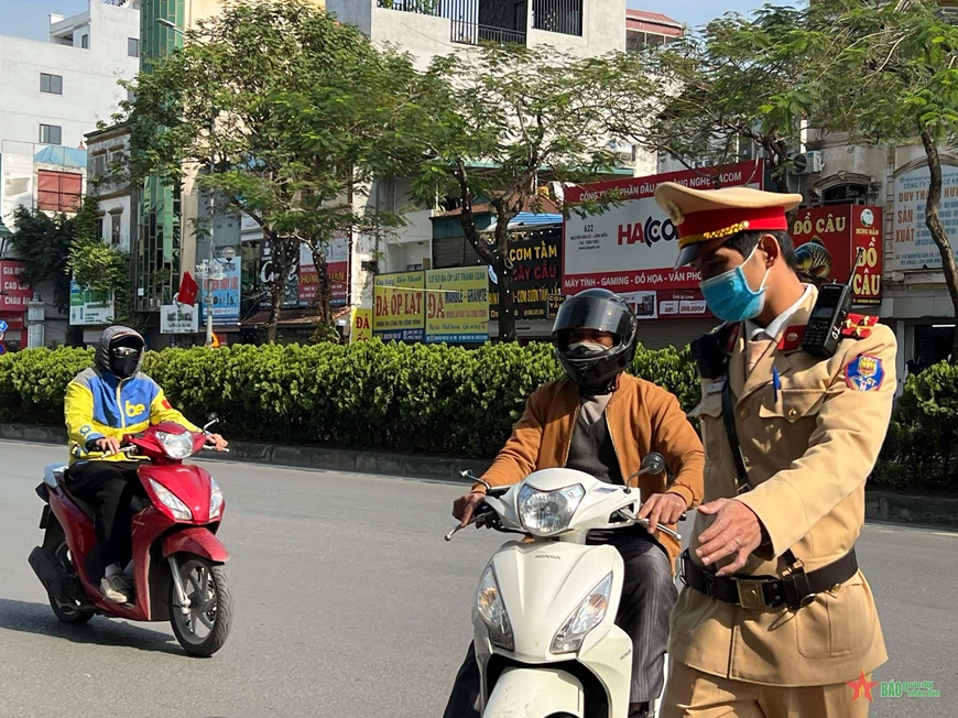 Tăng cường xử lý vi phạm cồn từ ngày đầu cao điểm
