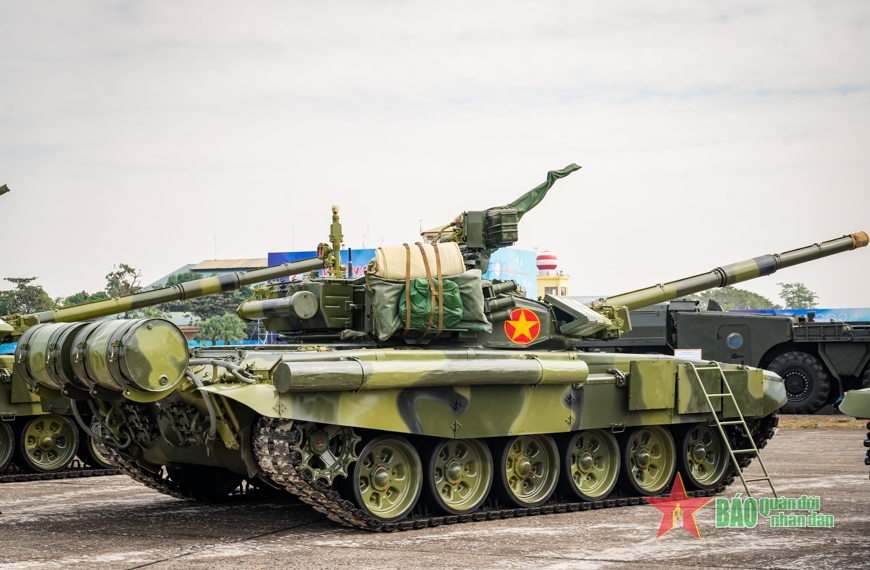 Xe tăng T-90 của Quân đội Việt Nam đã có mặt tại Triển lãm Quốc phòng Quốc tế 2024