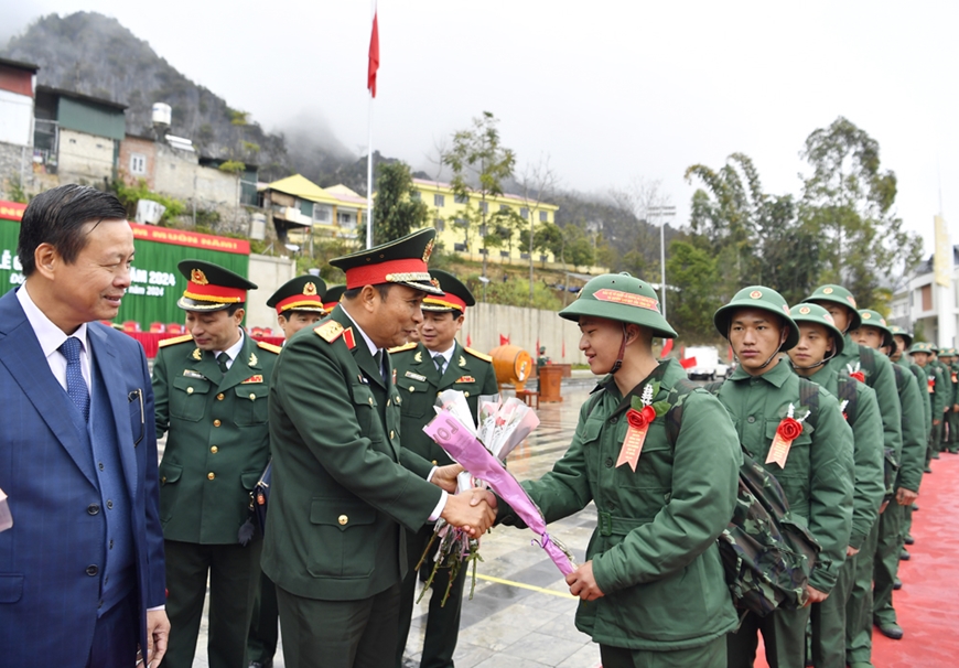 Bộ đội Cụ Hồ - Hình tượng vinh quang, danh hiệu cao quý và tinh thần bất diệt - Bài 1: Tinh thần Bộ đội Cụ Hồ trao truyền tình yêu nước, sự dấn thân cho thế hệ trẻ