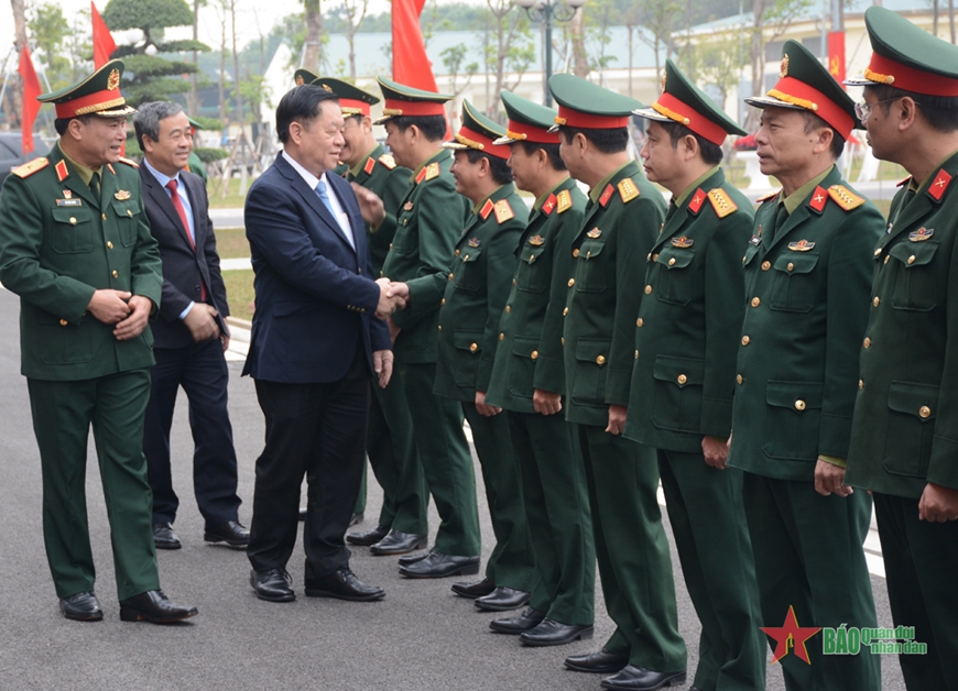 Trưởng Ban Tuyên giáo Trung ương thăm và làm việc tại Bộ tư lệnh 86