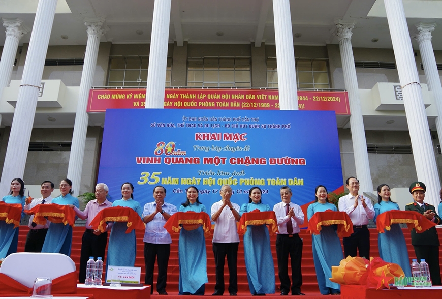 Cần Thơ: Trưng bày, triển lãm ảnh kỷ niệm 80 năm Quân đội nhân dân Việt Nam