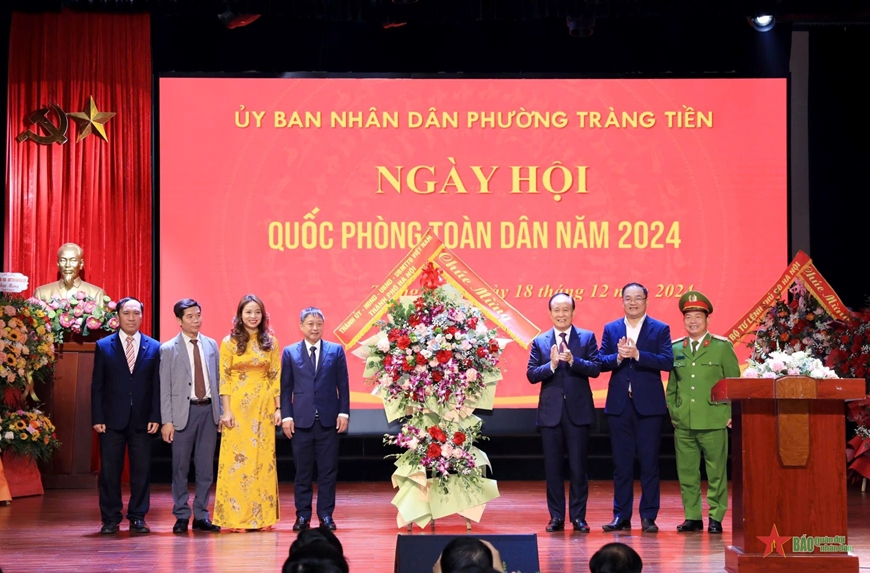 Quận Hoàn Kiếm: Phát huy sức mạnh tổng hợp của khối đại đoàn kết toàn dân trong xây dựng nền quốc phòng toàn dân
