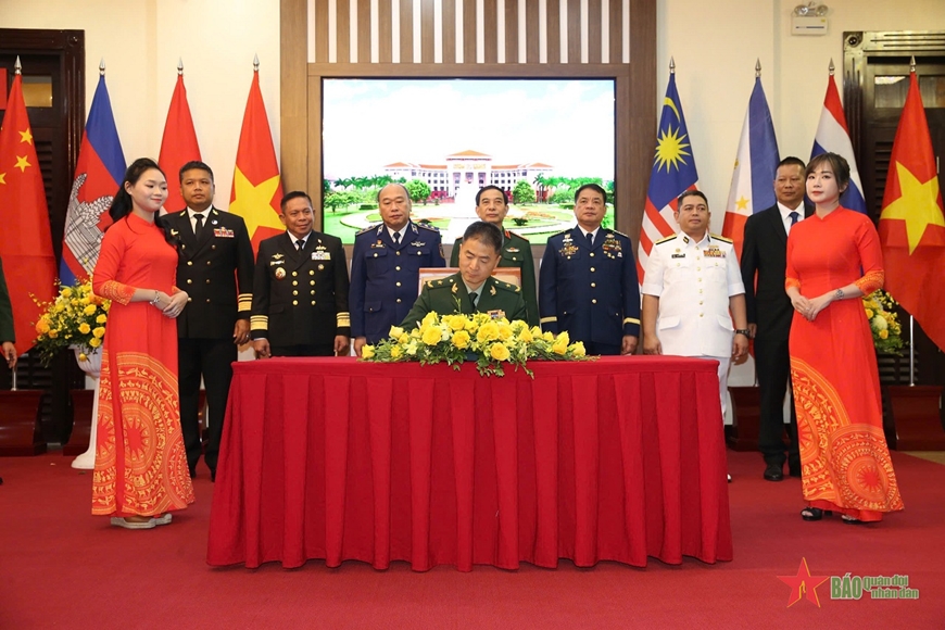 Thúc đẩy hợp tác giữa Cảnh sát biển Việt Nam và lực lượng thực thi pháp luật trên biển các nước