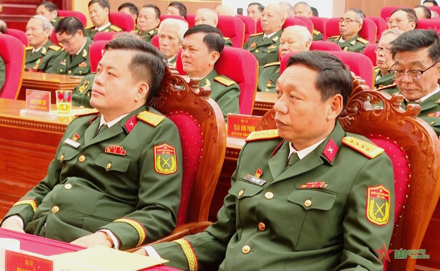 Tỉnh Thừa Thiên Huế gặp mặt cán bộ cao cấp Quân đội nghỉ hưu, nghỉ công tác