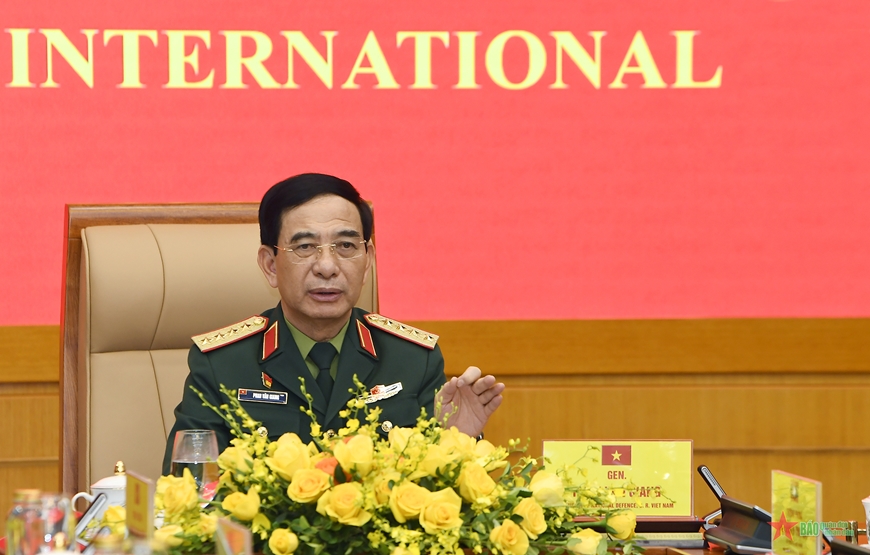 Đại tướng Phan Văn Giang tiếp lãnh đạo Bộ Quốc phòng, Quân đội các nước tham dự Triển lãm Quốc phòng quốc tế Việt Nam 2024.