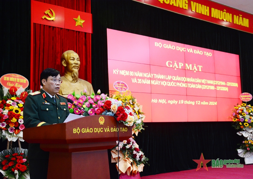 Bộ Giáo dục và Đào tạo gặp mặt kỷ niệm 80 năm Ngày thành lập Quân đội nhân dân Việt Nam