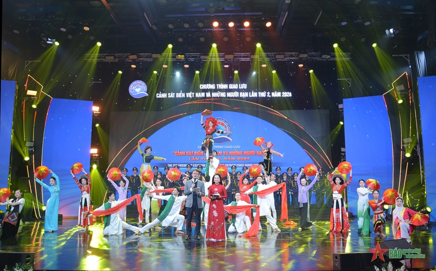 Tổng duyệt đêm Gala “Cảnh sát biển Việt Nam và những người bạn”
