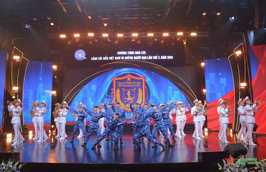 Tổng duyệt đêm Gala “Cảnh sát biển Việt Nam và những người bạn”