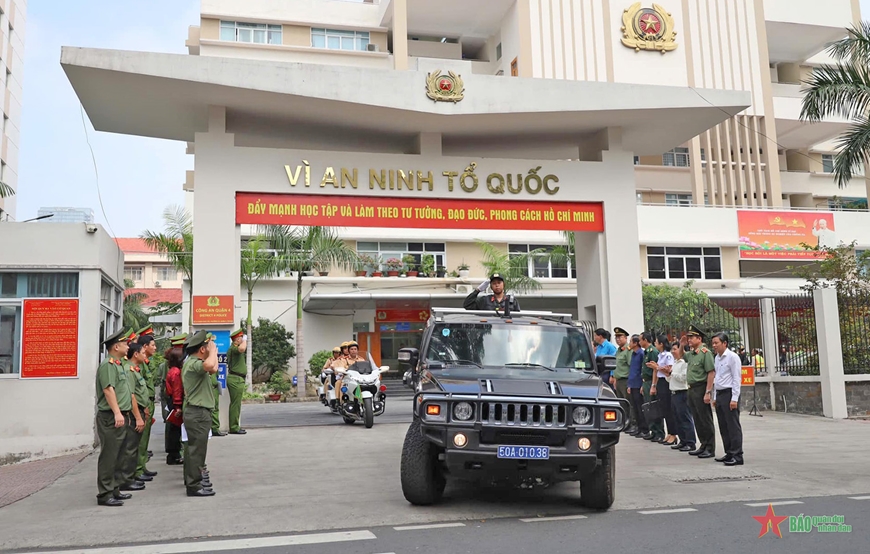 Công an TP Hồ Chí Minh ra quân cao điểm đấu tranh tội phạm ma túy