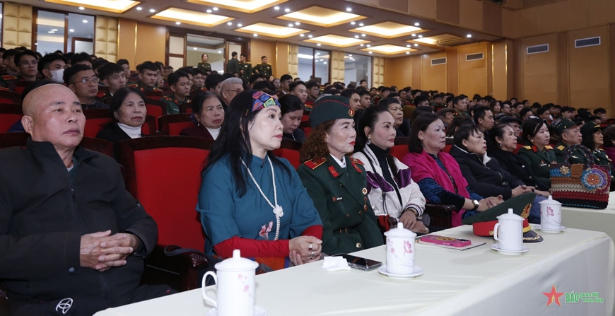 Học viện Quân y tri ân những người hiến xác cho y học lần thứ 8