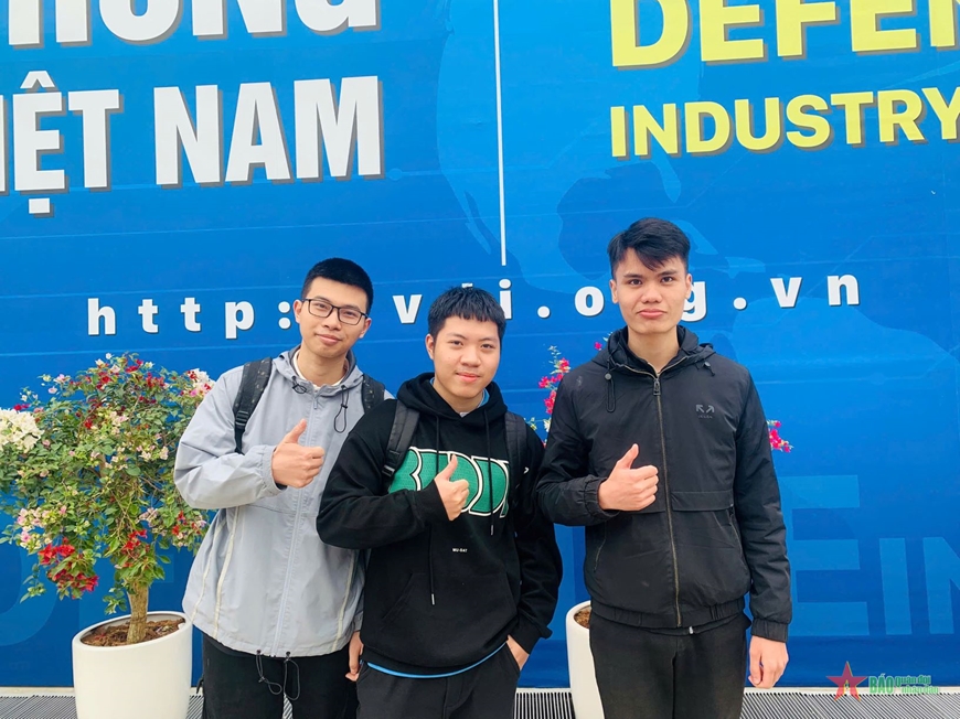 Triển lãm Quốc phòng quốc tế Việt Nam 2024: Người dân tự hào về sự lớn mạnh của Quân đội nhân dân anh hùng