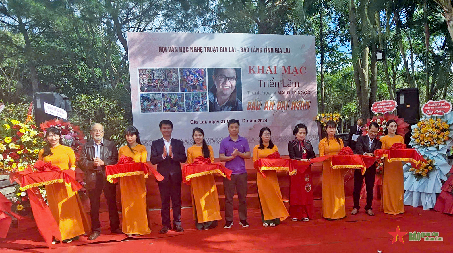 Triển lãm tranh “Dấu ấn đại ngàn”