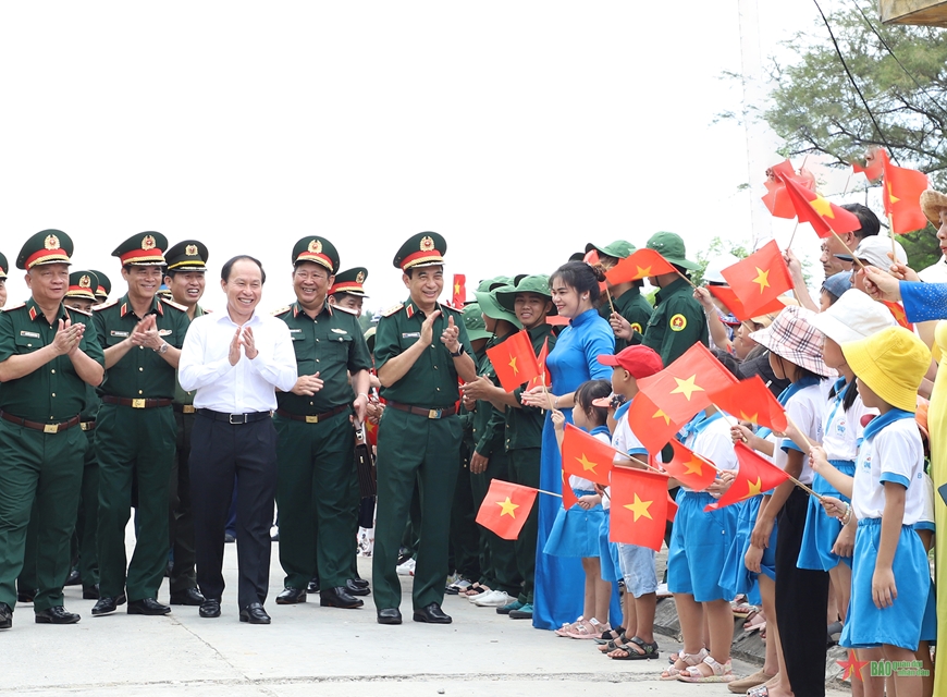 Quân đội nhân dân Việt Nam - 80 năm trang sử hào hùng