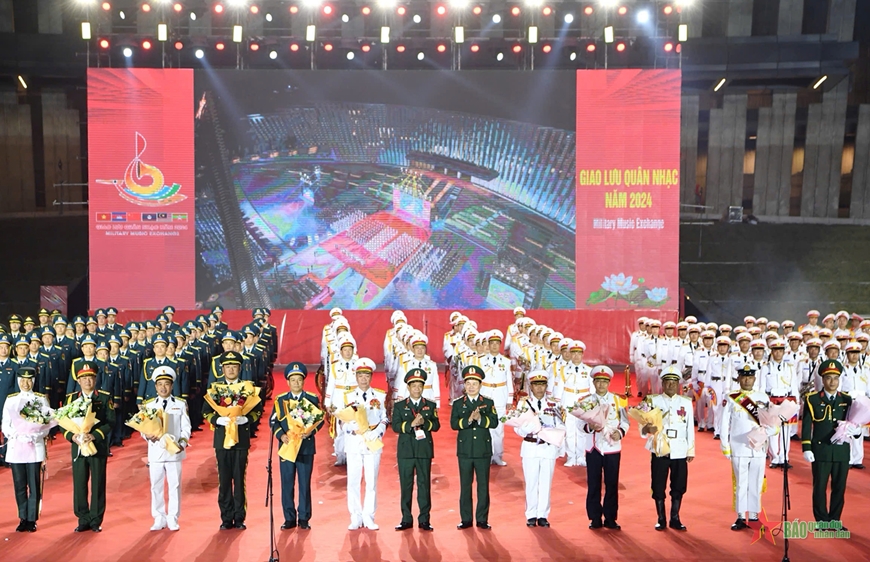 Bế mạc Giao lưu quân nhạc năm 2024