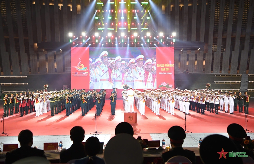 Bế mạc Giao lưu quân nhạc năm 2024
