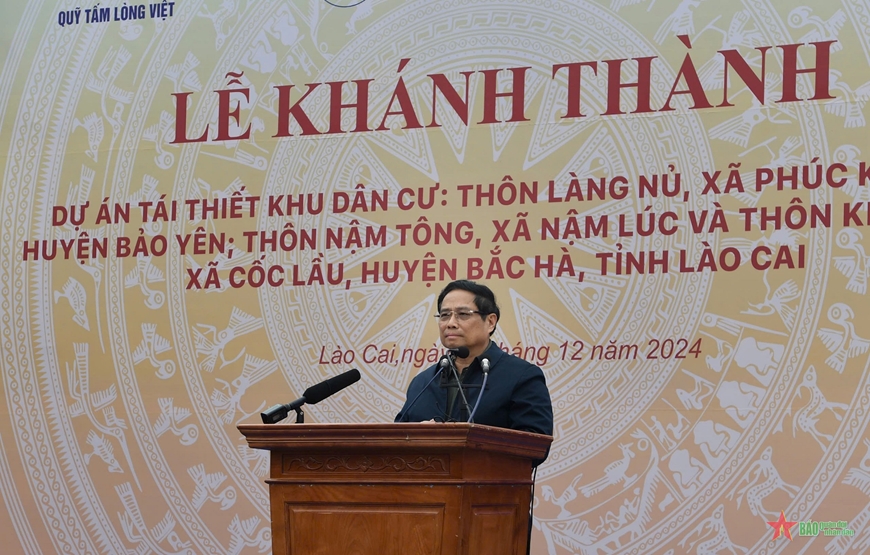 Thủ tướng Chính phủ Phạm Minh Chính dự Lễ khánh thành dự án tái thiết khu dân cư thôn Làng Nủ, thôn Nậm Tông và thôn Kho Vàng