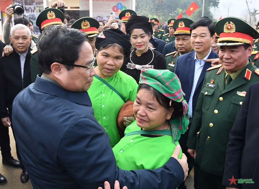 Thủ tướng Chính phủ Phạm Minh Chính dự Lễ khánh thành dự án tái thiết khu dân cư thôn Làng Nủ, thôn Nậm Tông và thôn Kho Vàng