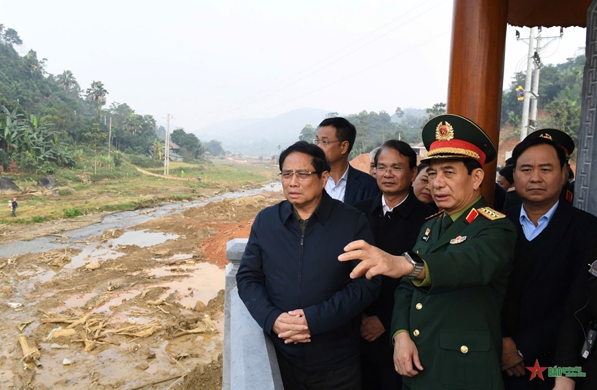 Thủ tướng Chính phủ Phạm Minh Chính dự Lễ khánh thành dự án tái thiết khu dân cư thôn Làng Nủ, thôn Nậm Tông và thôn Kho Vàng