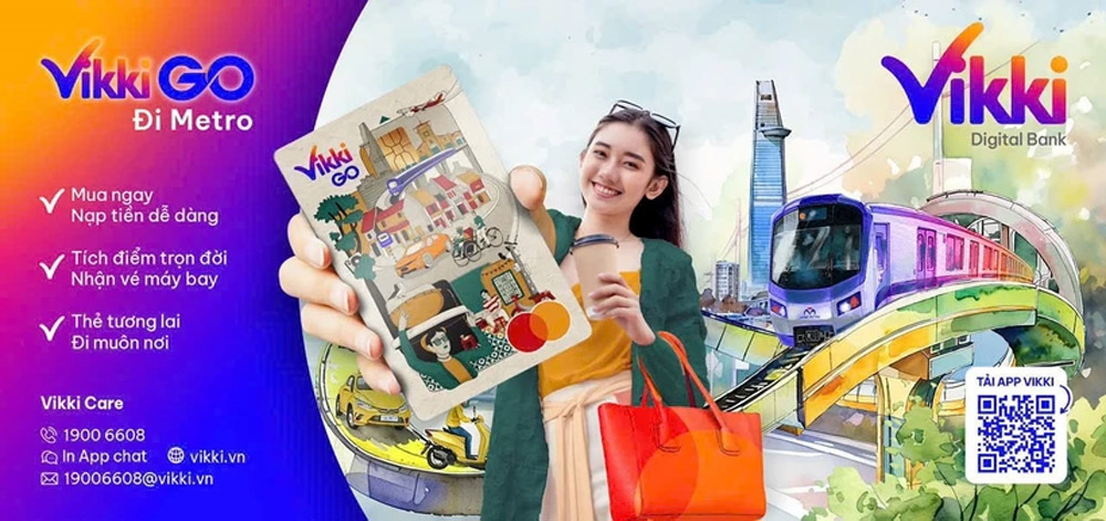Người dân TP Hồ Chí Minh nhận thẻ đi metro VikkiGO miễn phí