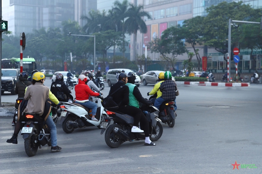 Nỗ lực đảm bảo an toàn giao thông trong cao điểm cuối năm