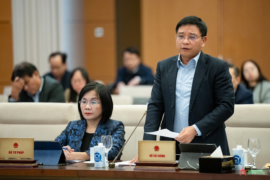 Cho phép kéo dài thời gian thực hiện chi phí quản lý bảo hiểm xã hội, bảo hiểm thất nghiệp