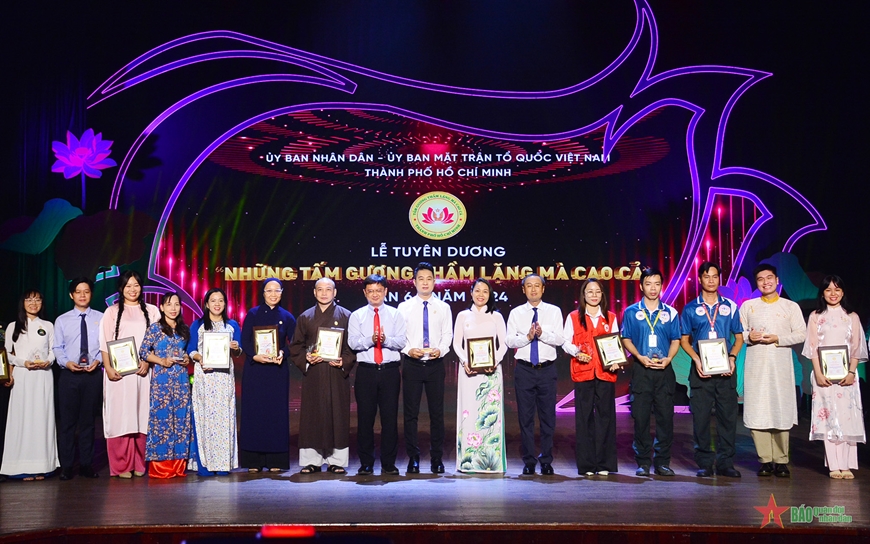 TP Hồ Chí Minh tuyên dương 40 điển hình thầm lặng mà cao cả