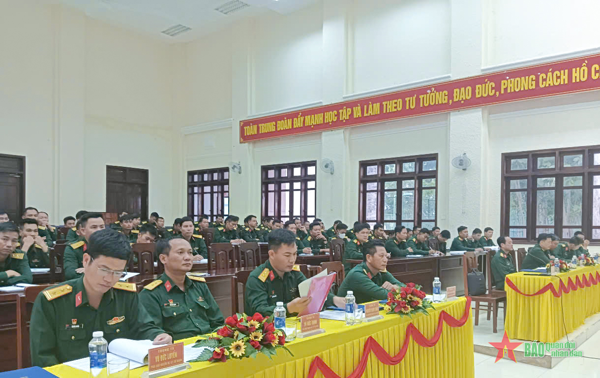 Sư đoàn 10 (Quân đoàn 34) tập huấn cán bộ năm 2025