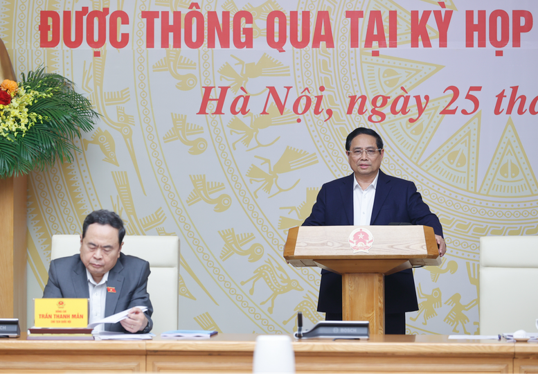 Thủ tướng Chính phủ và Chủ tịch Quốc hội đồng chủ trì Hội nghị triển khai thi hành các Luật, Nghị quyết của Quốc hội