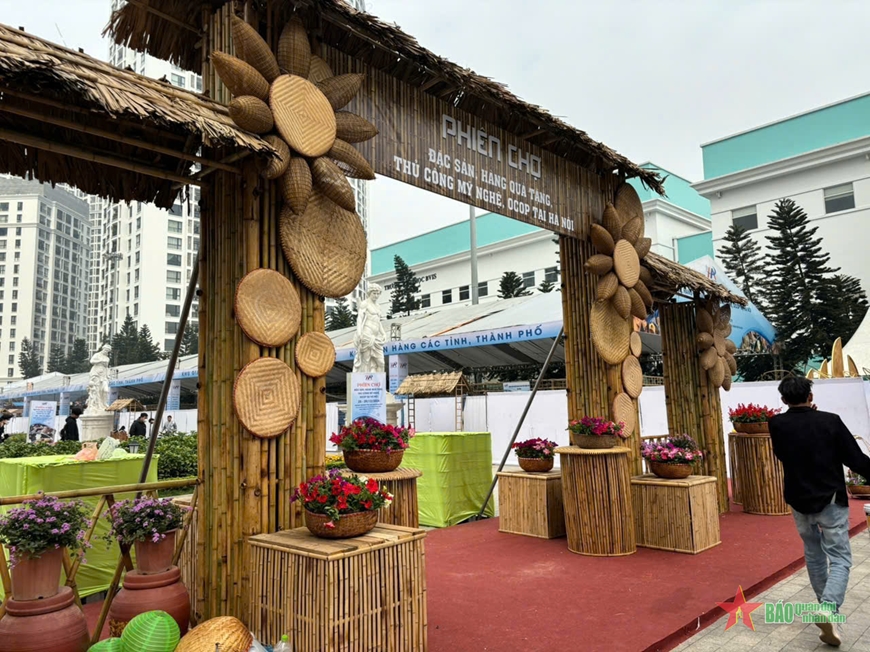 Phiên chợ đặc sản, hàng quà tặng, thủ công mỹ nghệ, OCOP tại Hà Nội