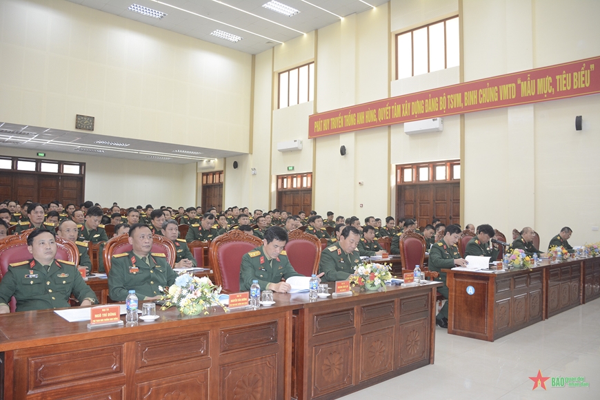 Binh chủng Tăng Thiết giáp tổng kết công tác huấn luyện năm 2024