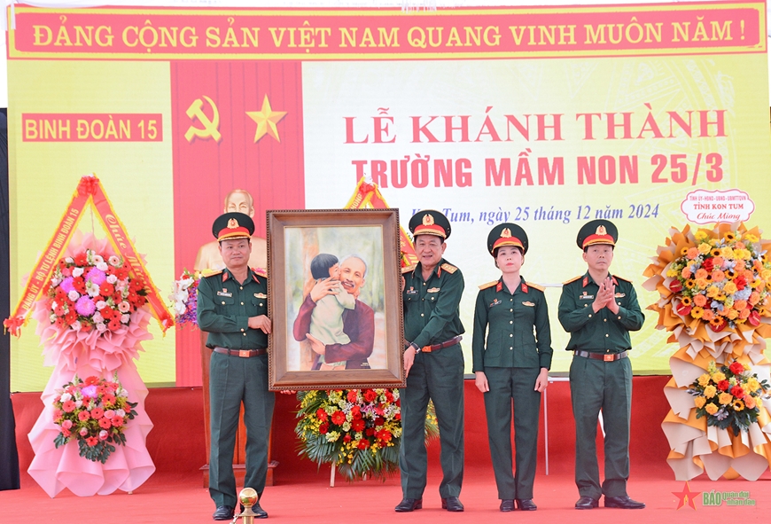 Thượng tướng Võ Minh Lương dự Lễ khánh thành Trường Mầm non 25-3